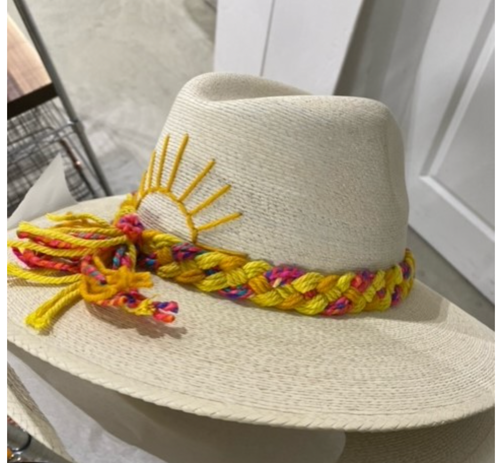 White Palm Hat with Embroidery